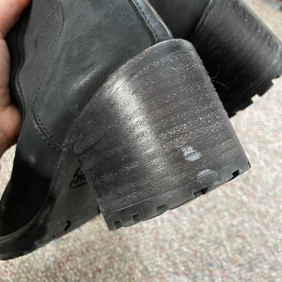 Thursday Boot Company Heeled Leather Chelsea Ankle Boot - Picture 7 of 7